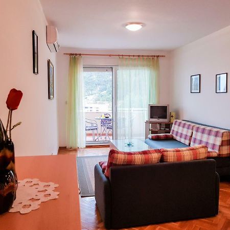Apartment Smile Baska Voda Bagian luar foto
