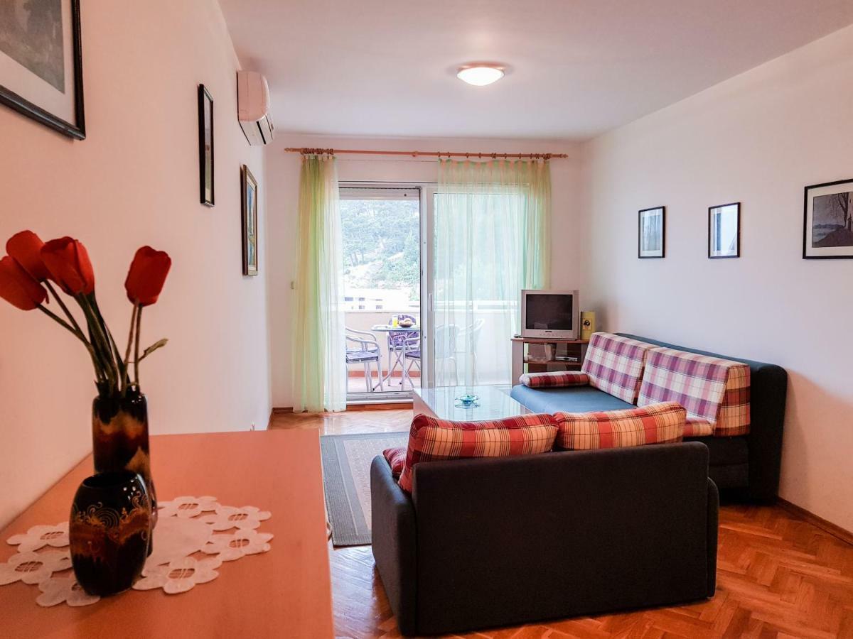 Apartment Smile Baska Voda Bagian luar foto