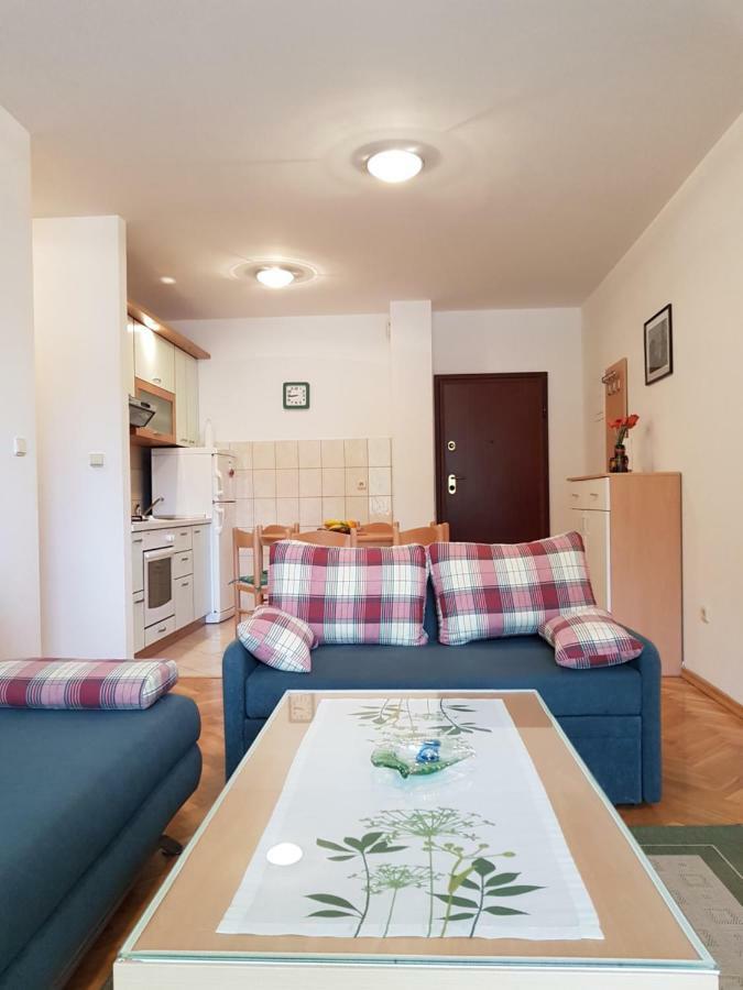 Apartment Smile Baska Voda Bagian luar foto